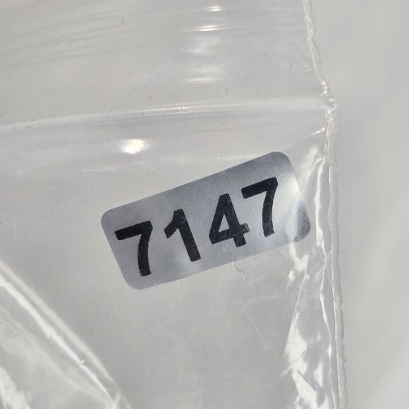 Banana Republic Sweater Womens Medium Cream White Wool Merino Boxy Turtleneck - Picture 10 of 10